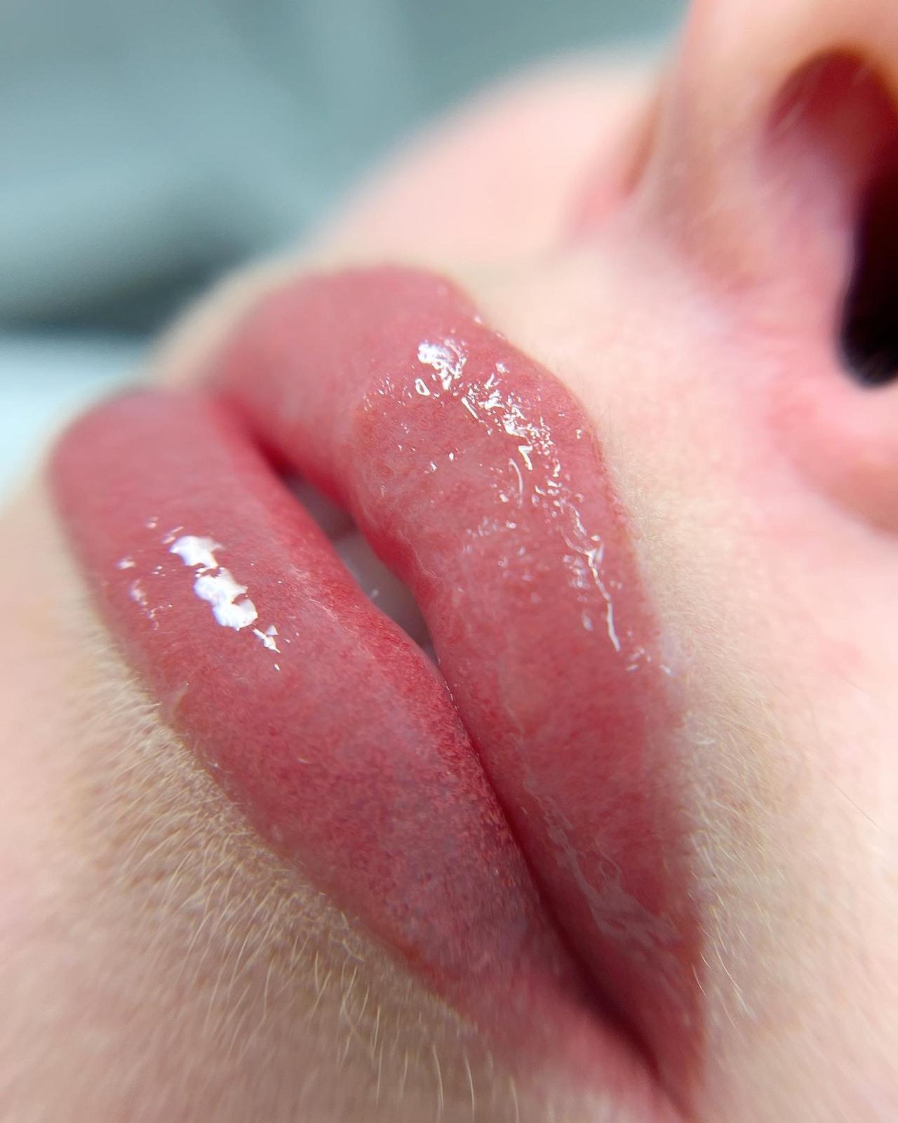 Before and After a Lip Blush Procedure